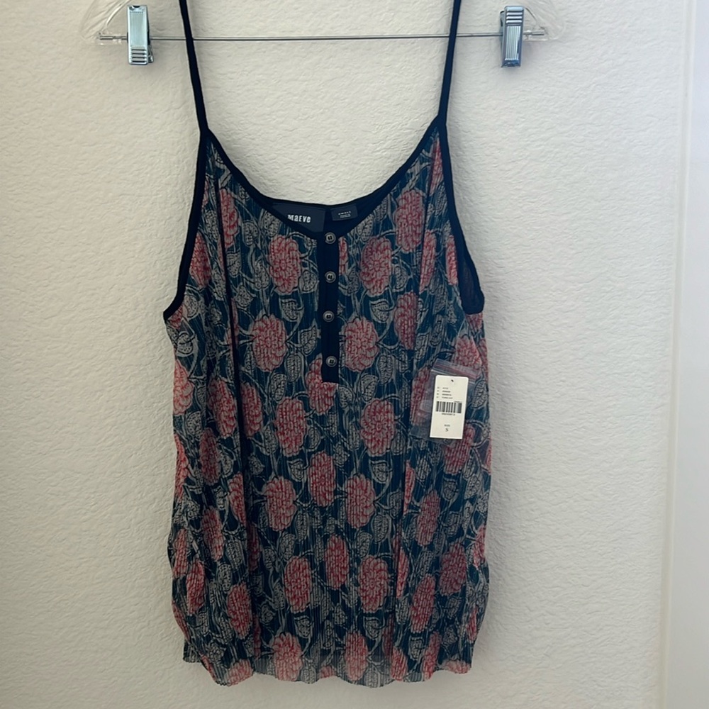 Anthropologie Maeve Top size Small Beautiful